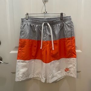 Nike Flow Short